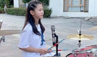 你能不能不要离开我